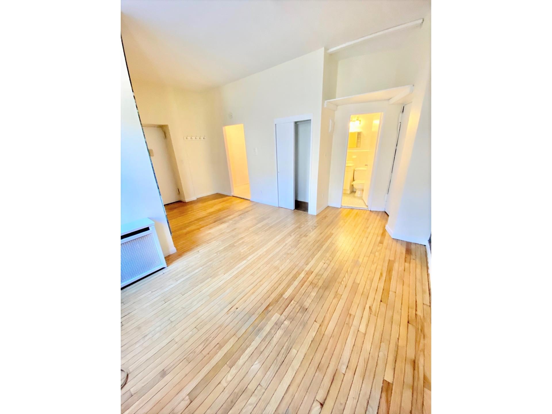67 West 69th Street