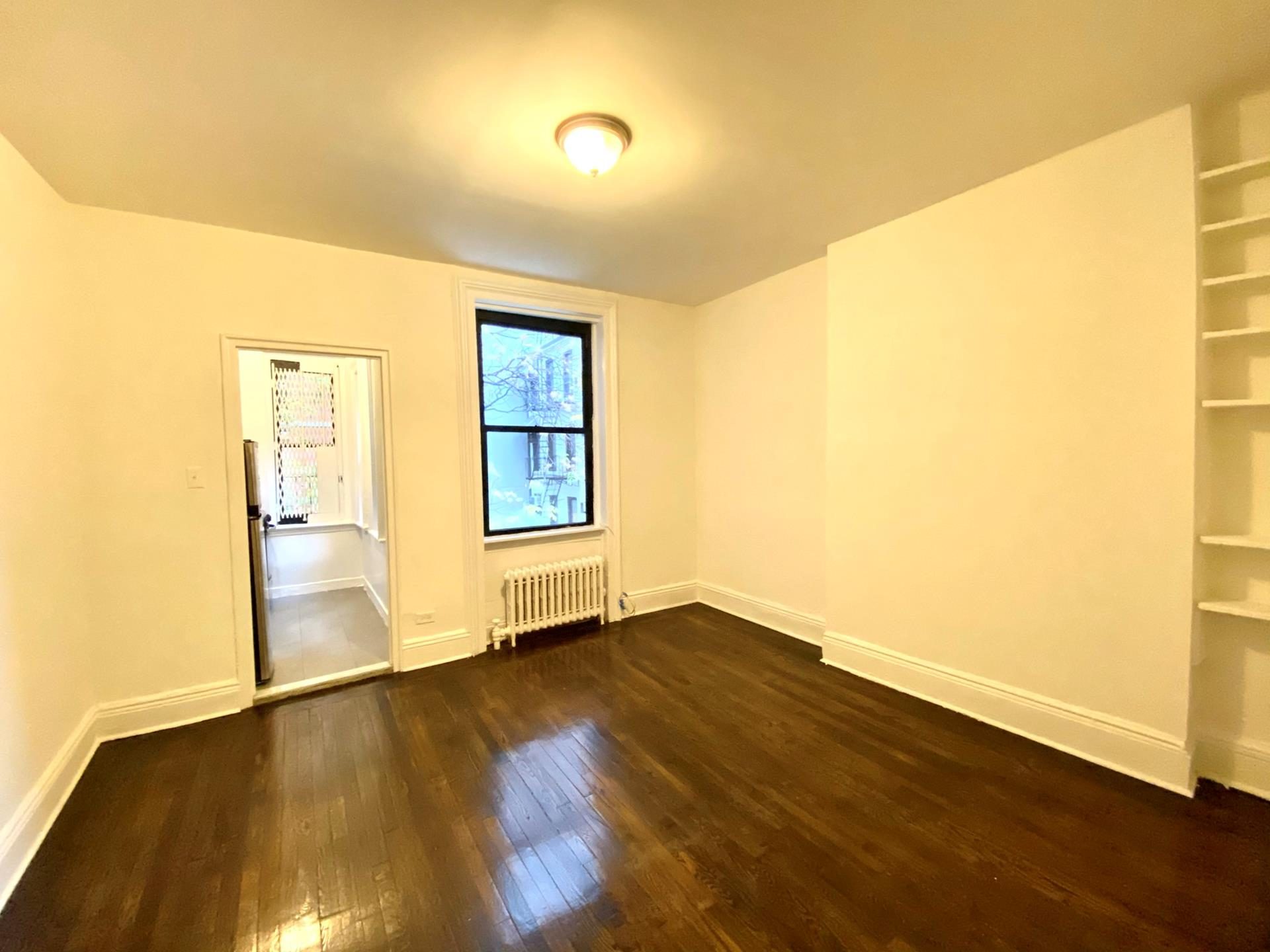 247 East 39th Street