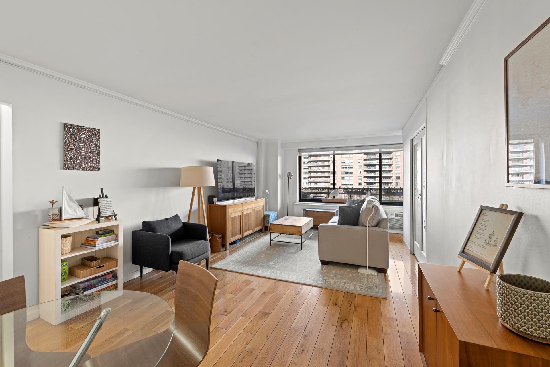 382 Central Park West