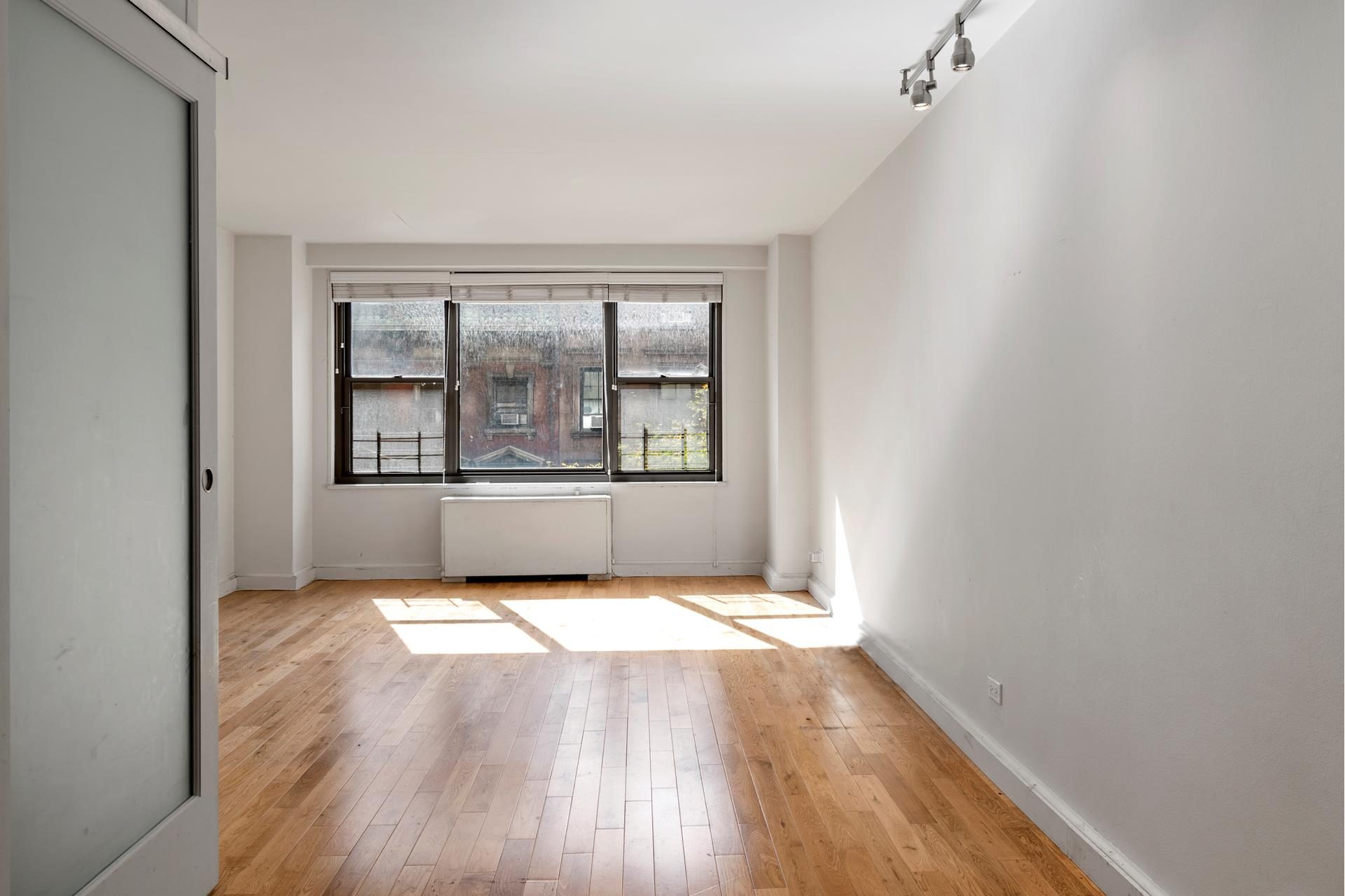 35 East 38th Street