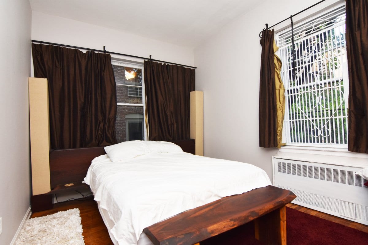 453 West 48th Street