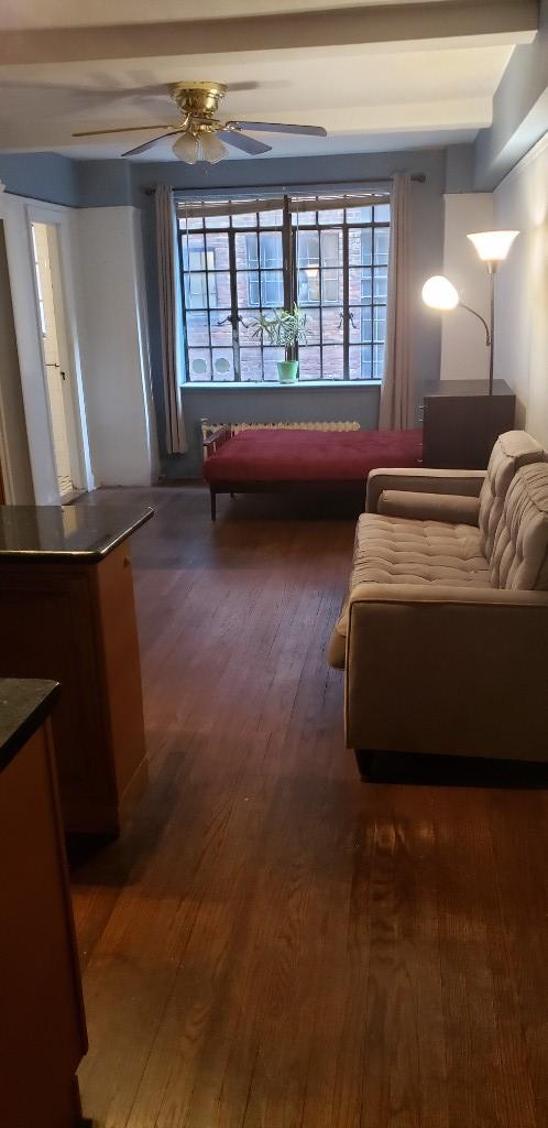 325 East 41st Street