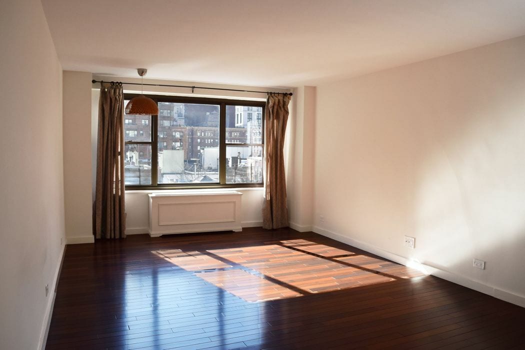 35 East 38th Street