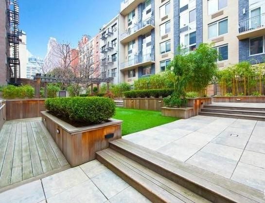 505 West 47th Street