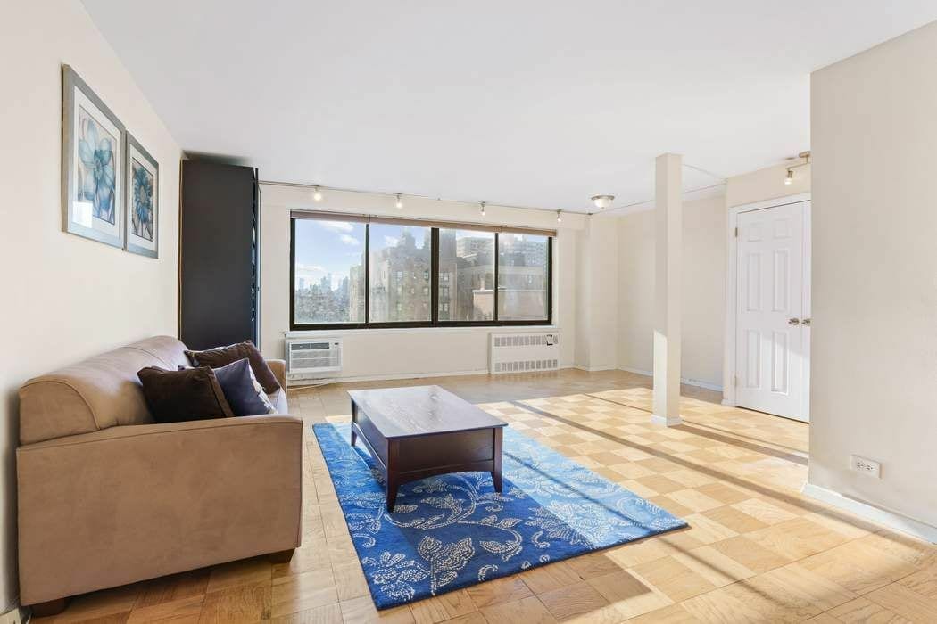 372 Central Park West