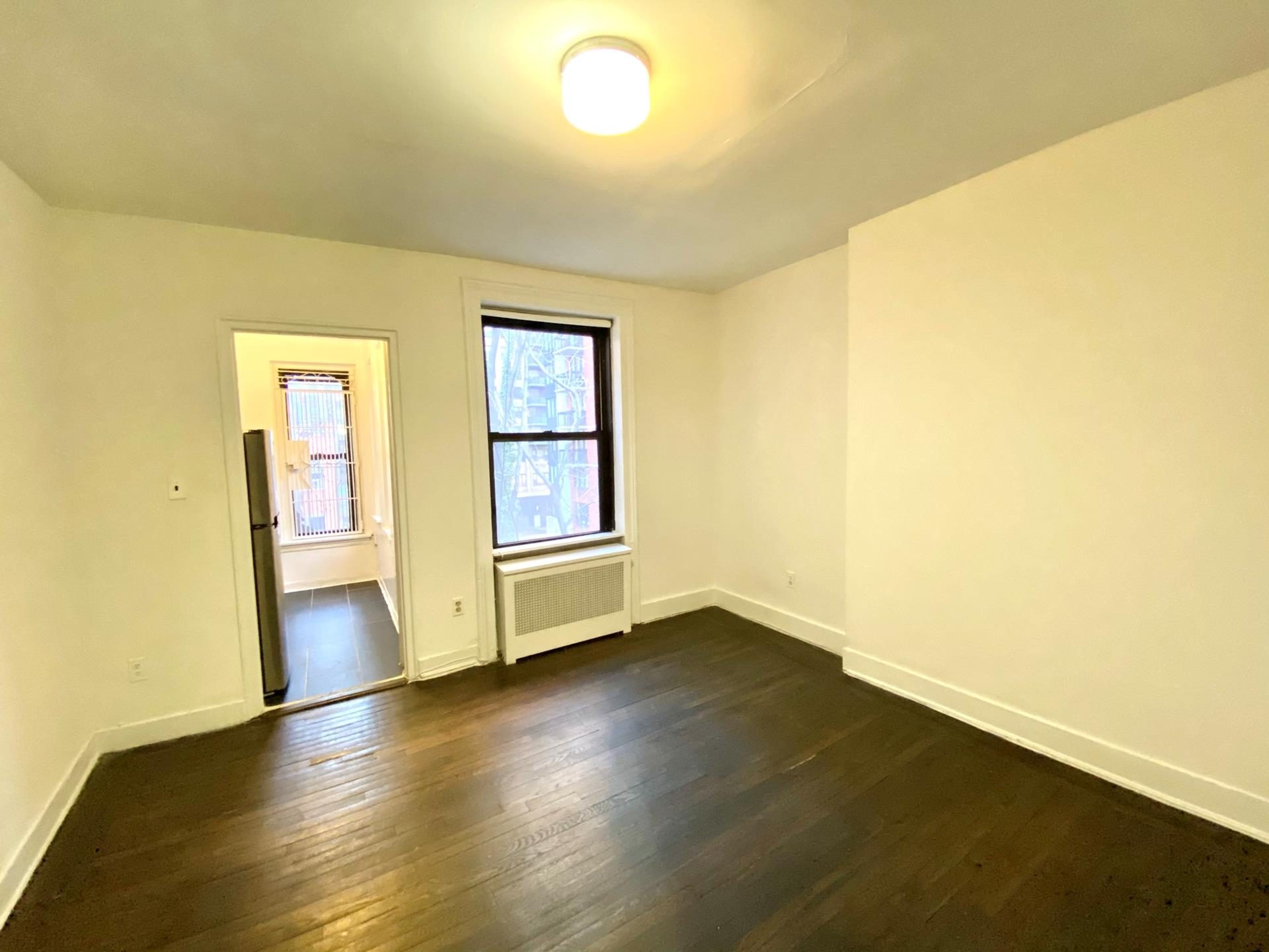 243 East 39th Street