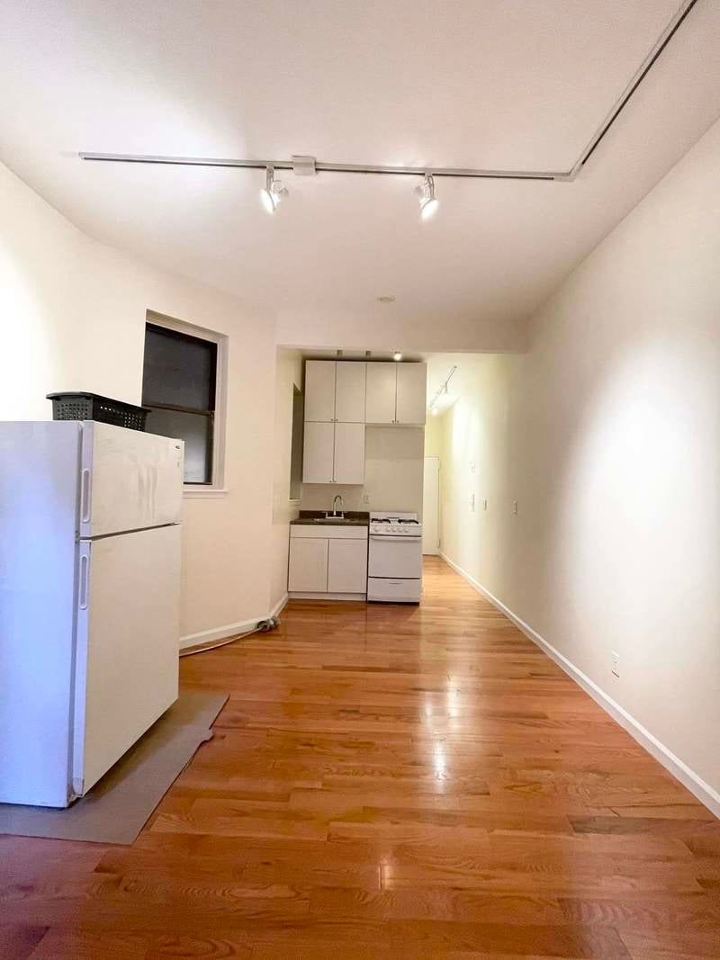 10 West 107th Street