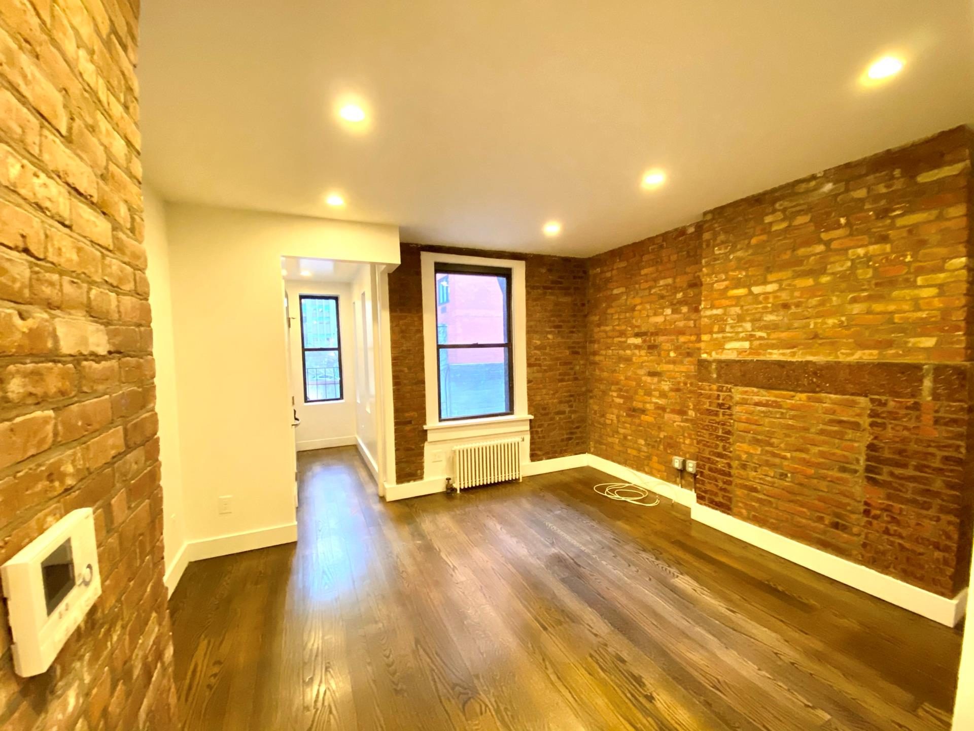245 East 39th Street