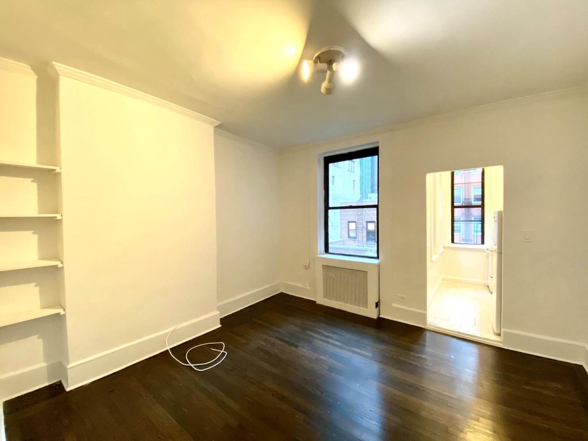 243 East 39th Street