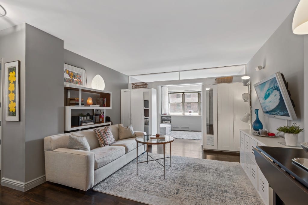 345 West 58th Street