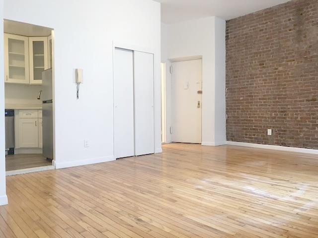 67 West 69th Street