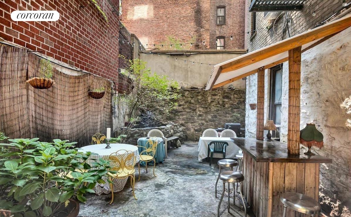 461 West 44th Street
