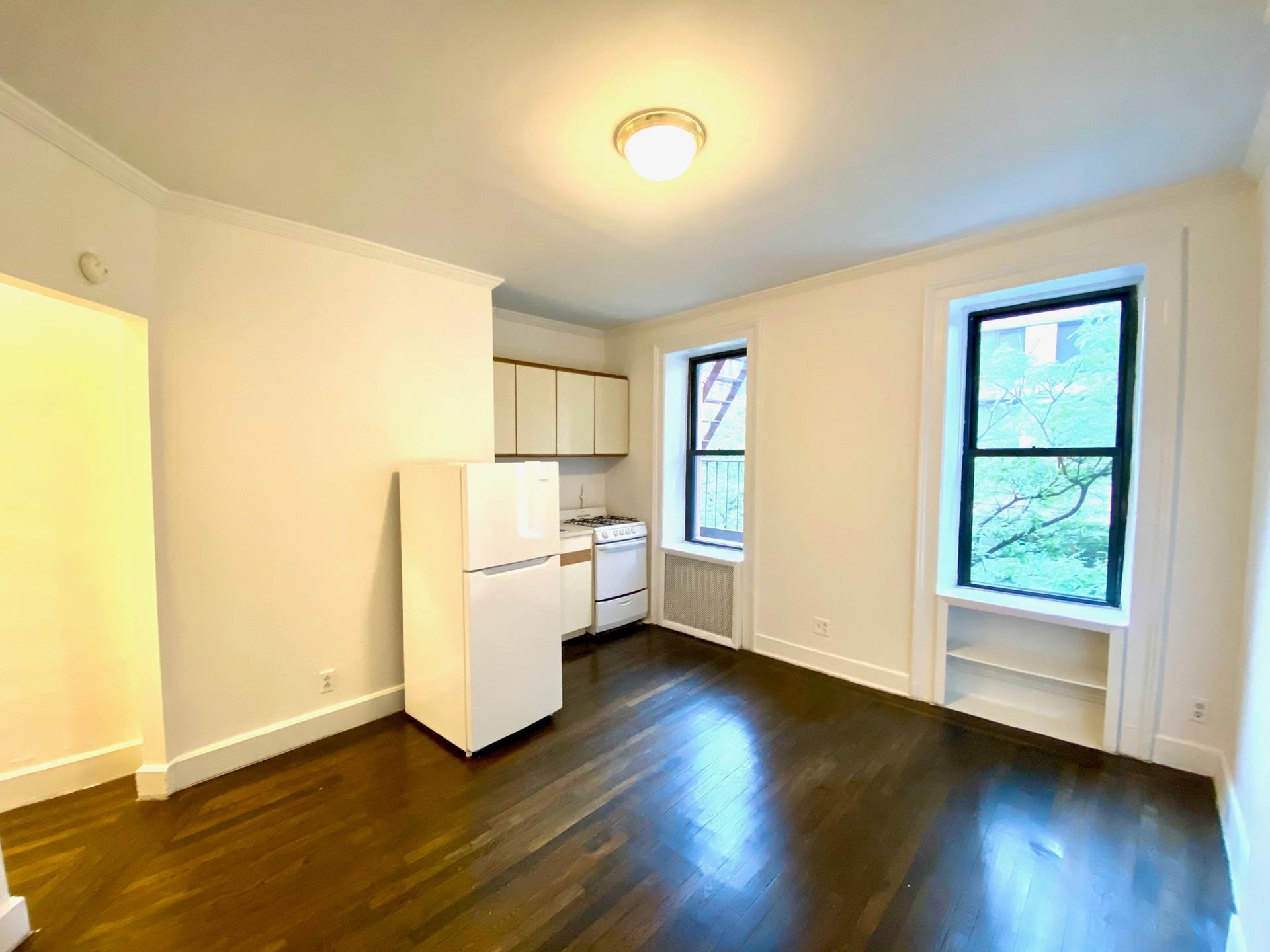 243 East 39th Street