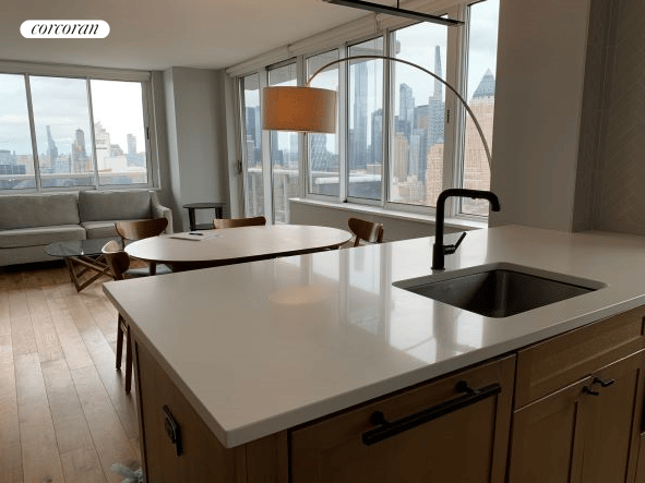 560 West 43rd Street