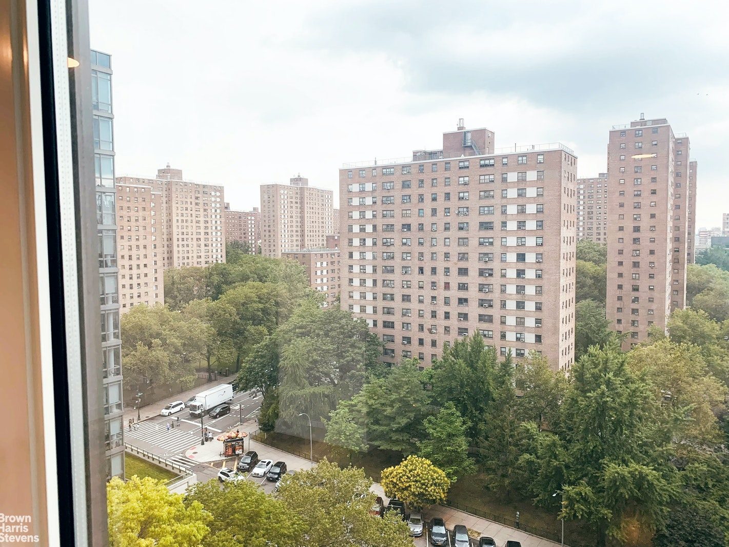 392 Central Park West
