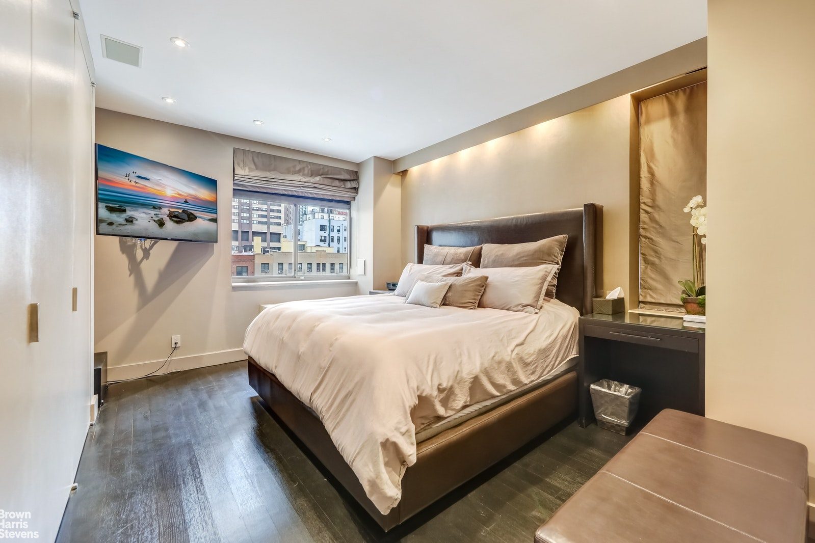 22 West 66th Street