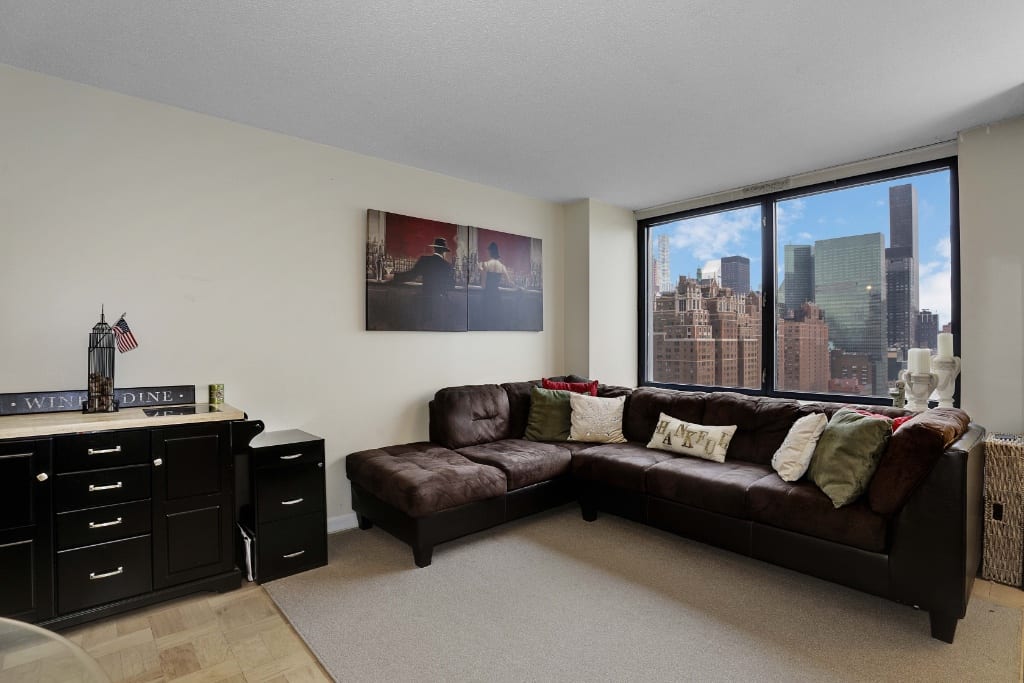 415 East 37th Street