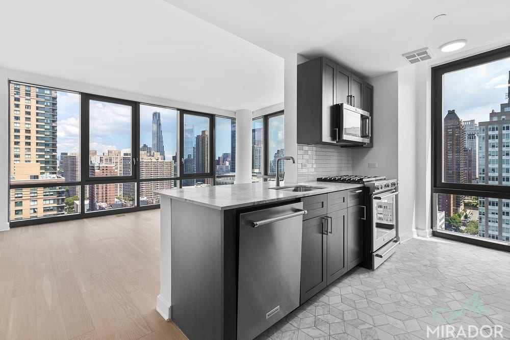 21 West End Avenue