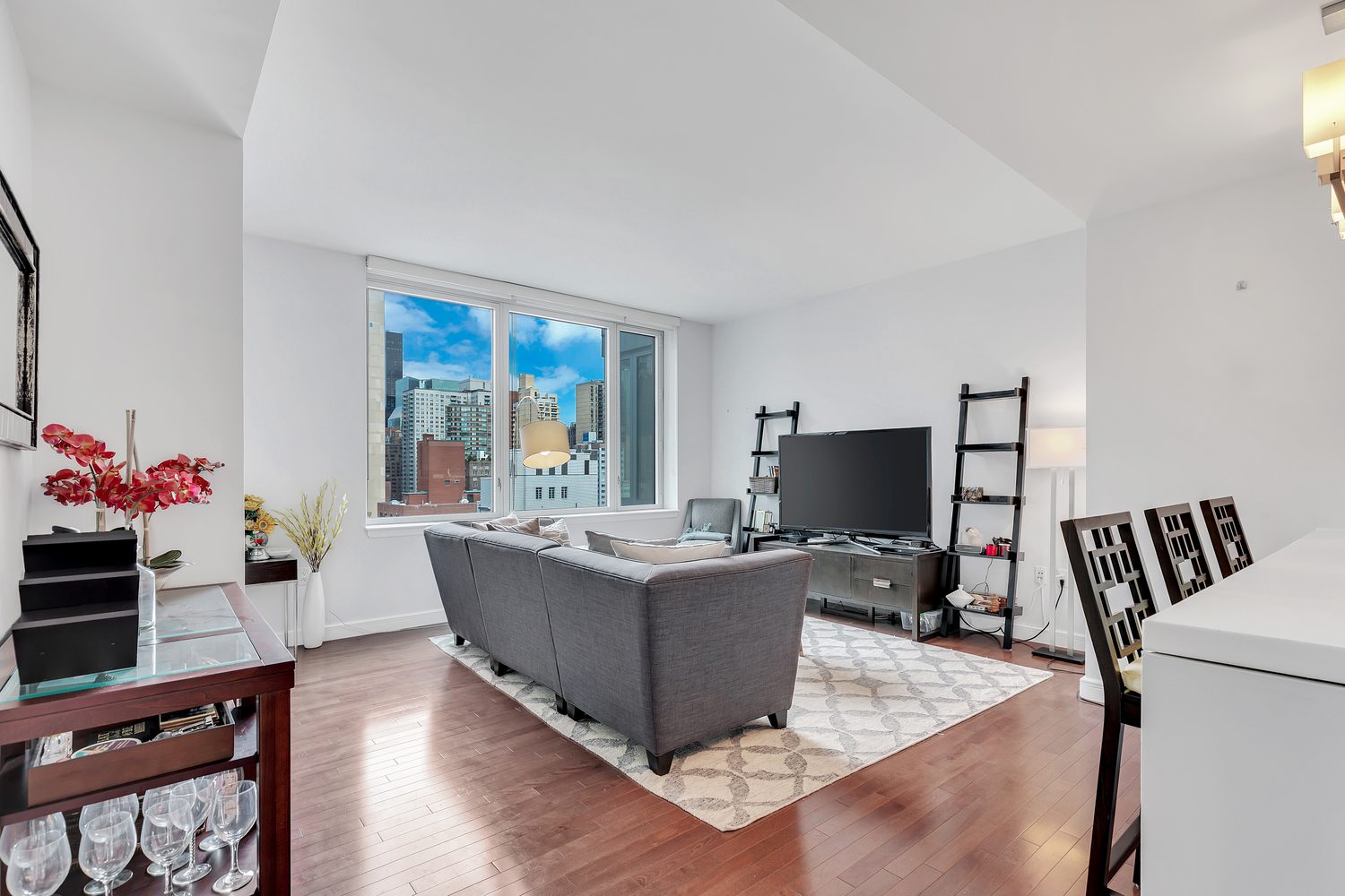 225 East 34th Street