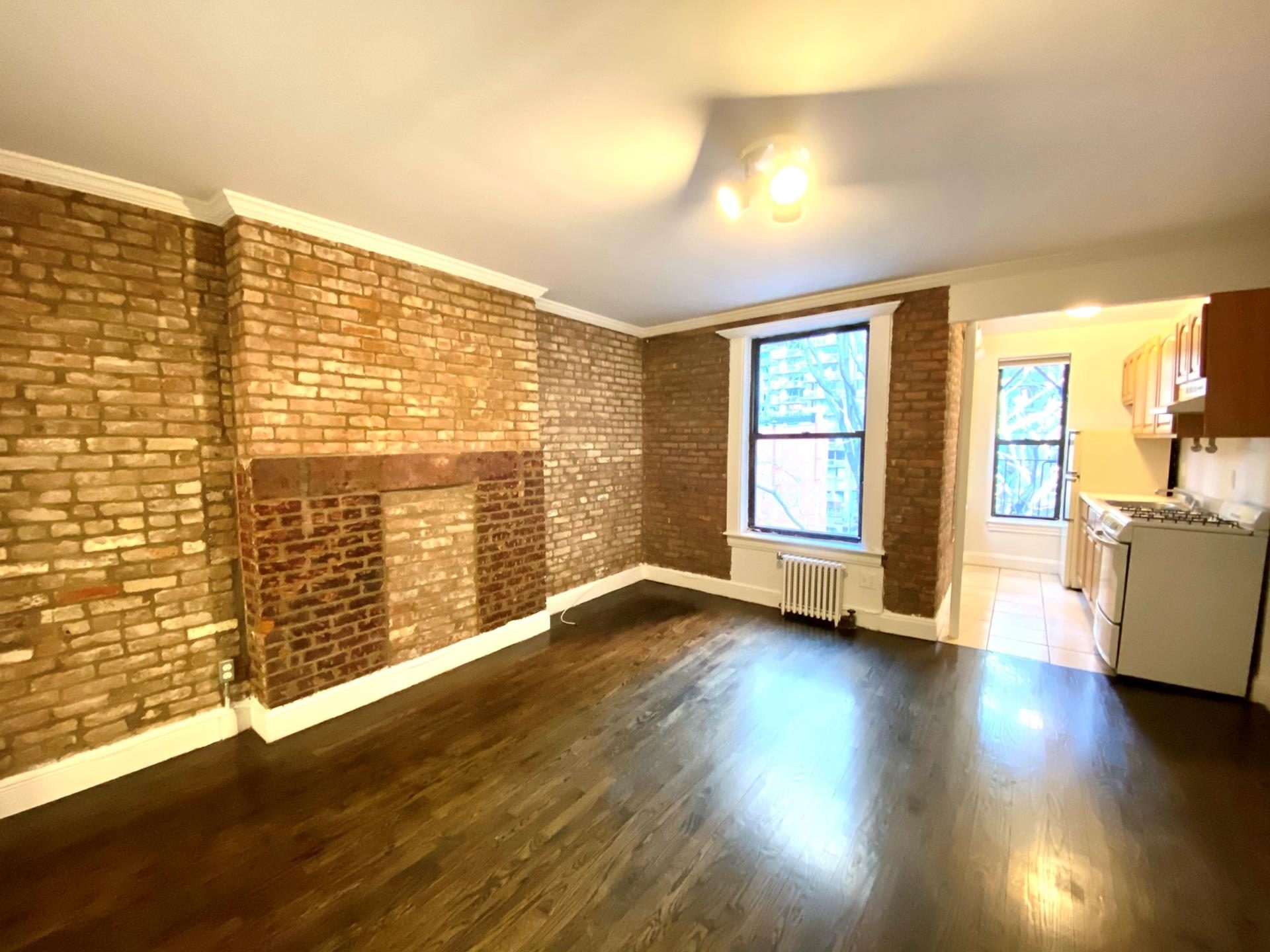 247 East 39th Street