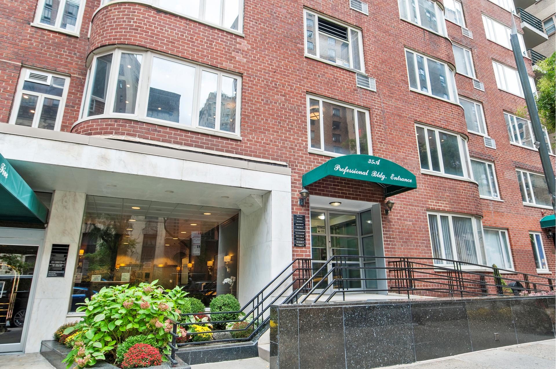 35 East 35th Street