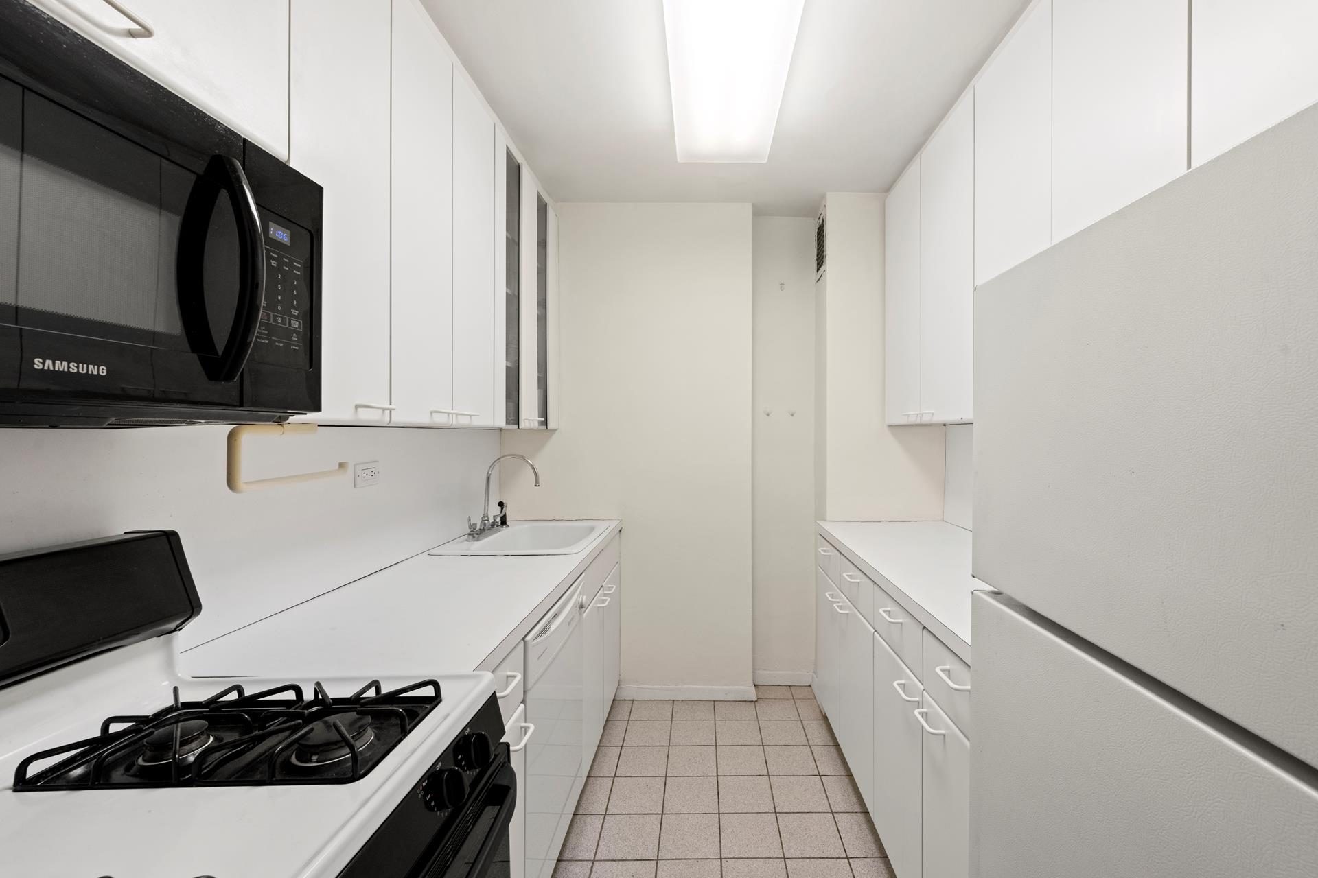 382 Central Park West