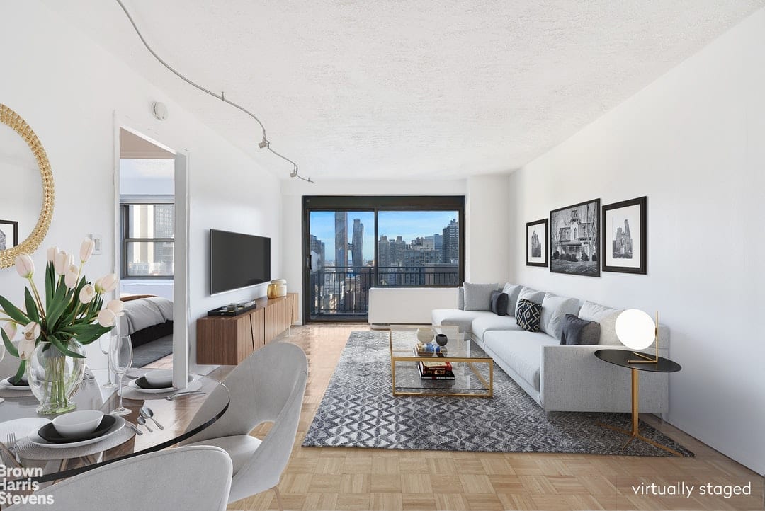 132 East 35th Street
