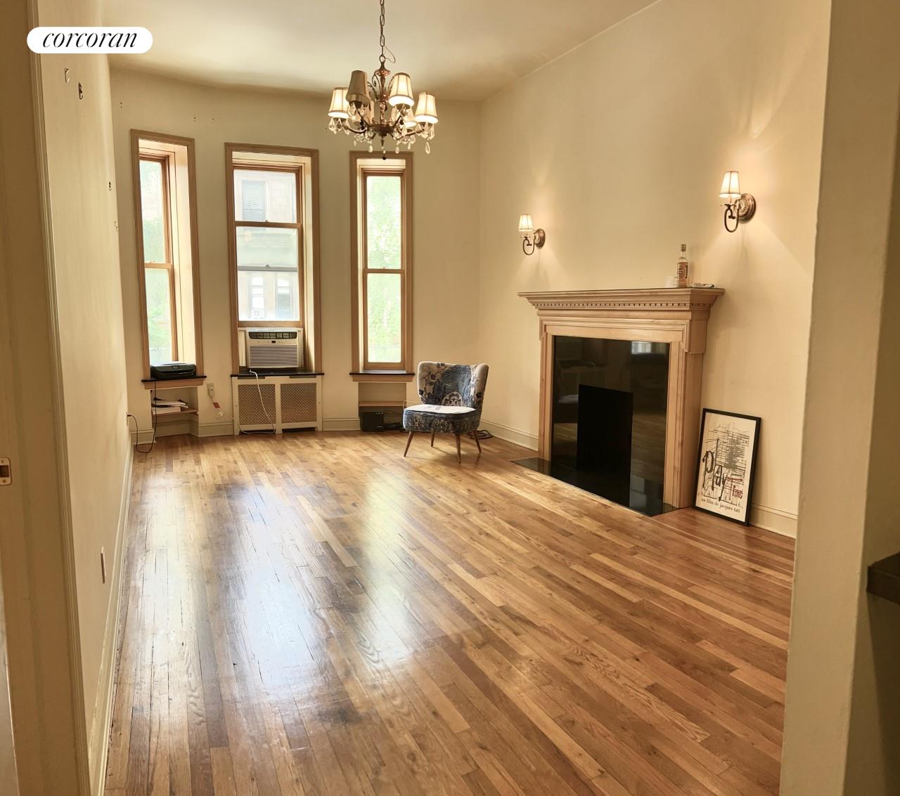 25 West 70th Street