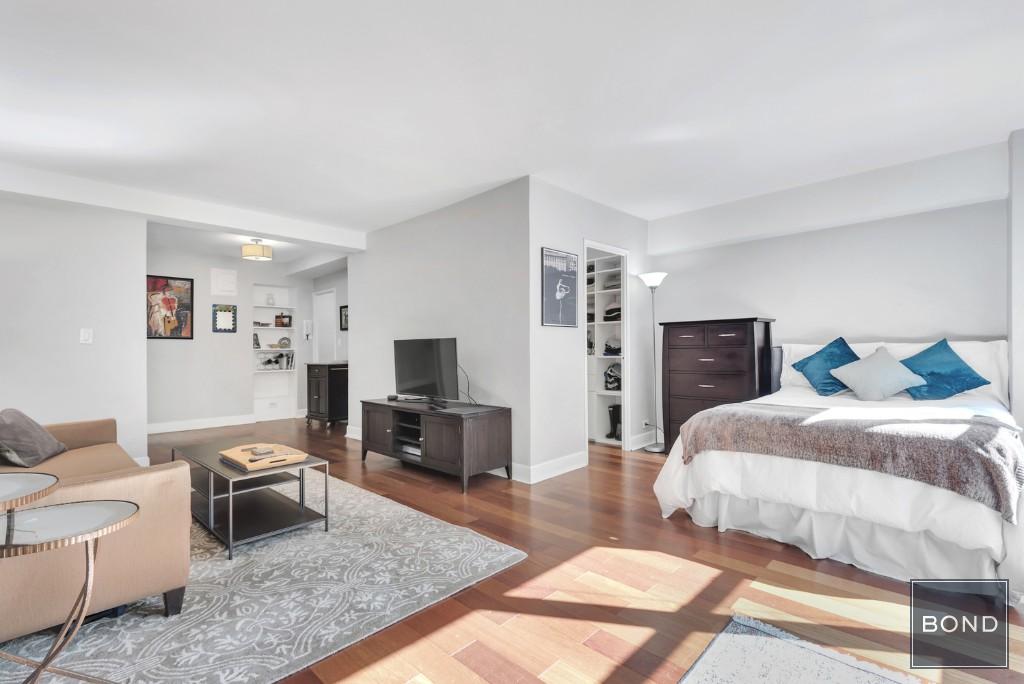 210 East 36th Street