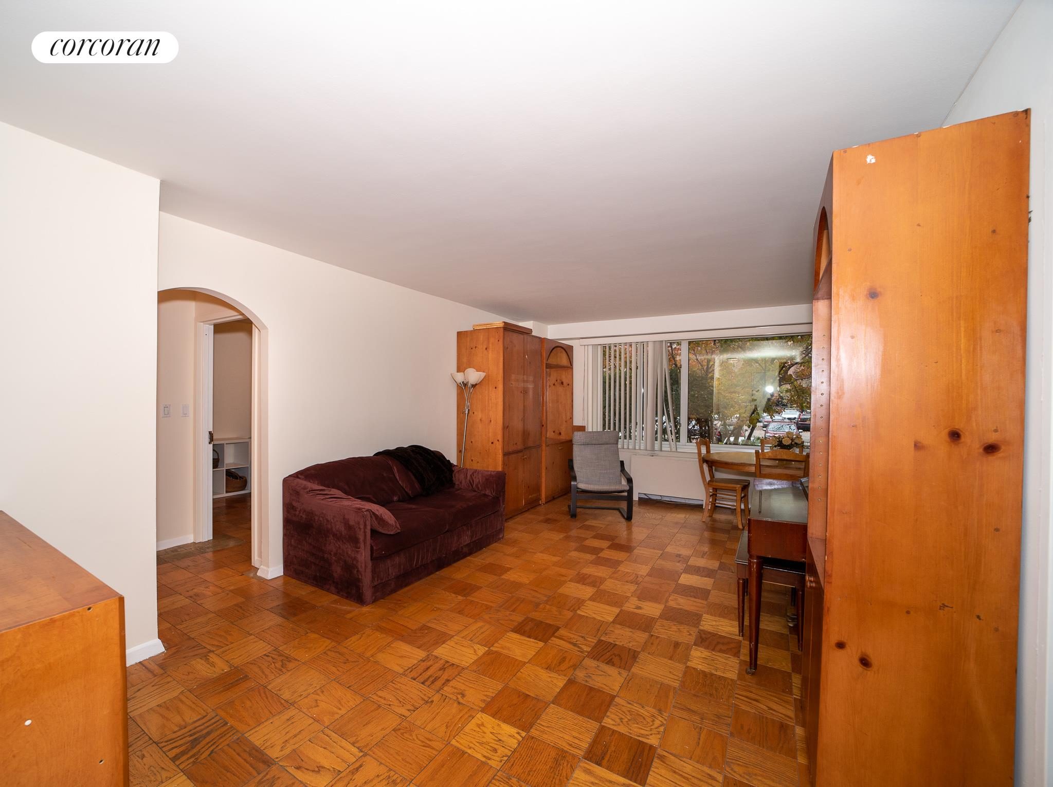 392 Central Park West