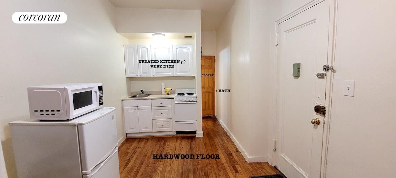 444 West 49th Street