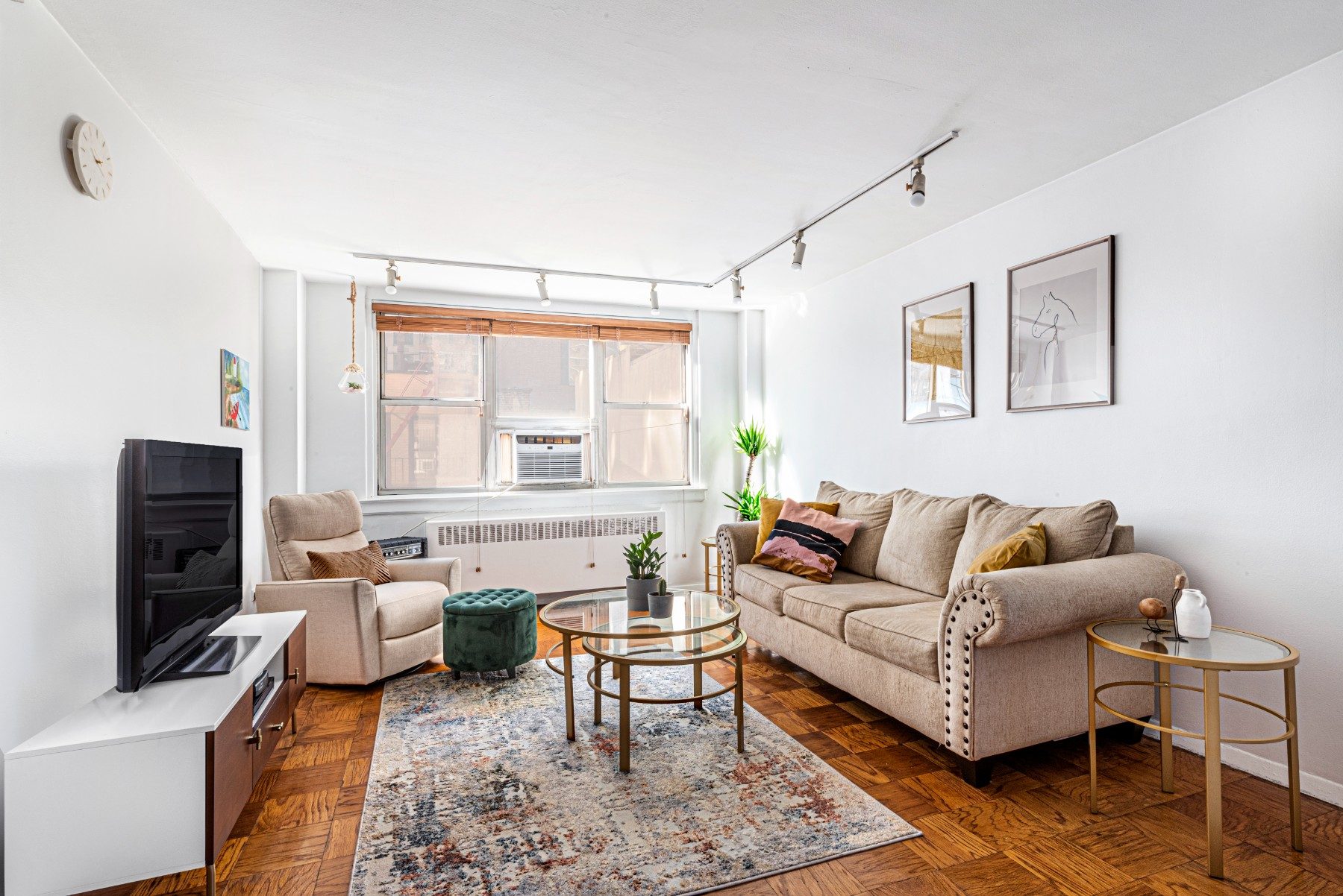 240 East 35th Street