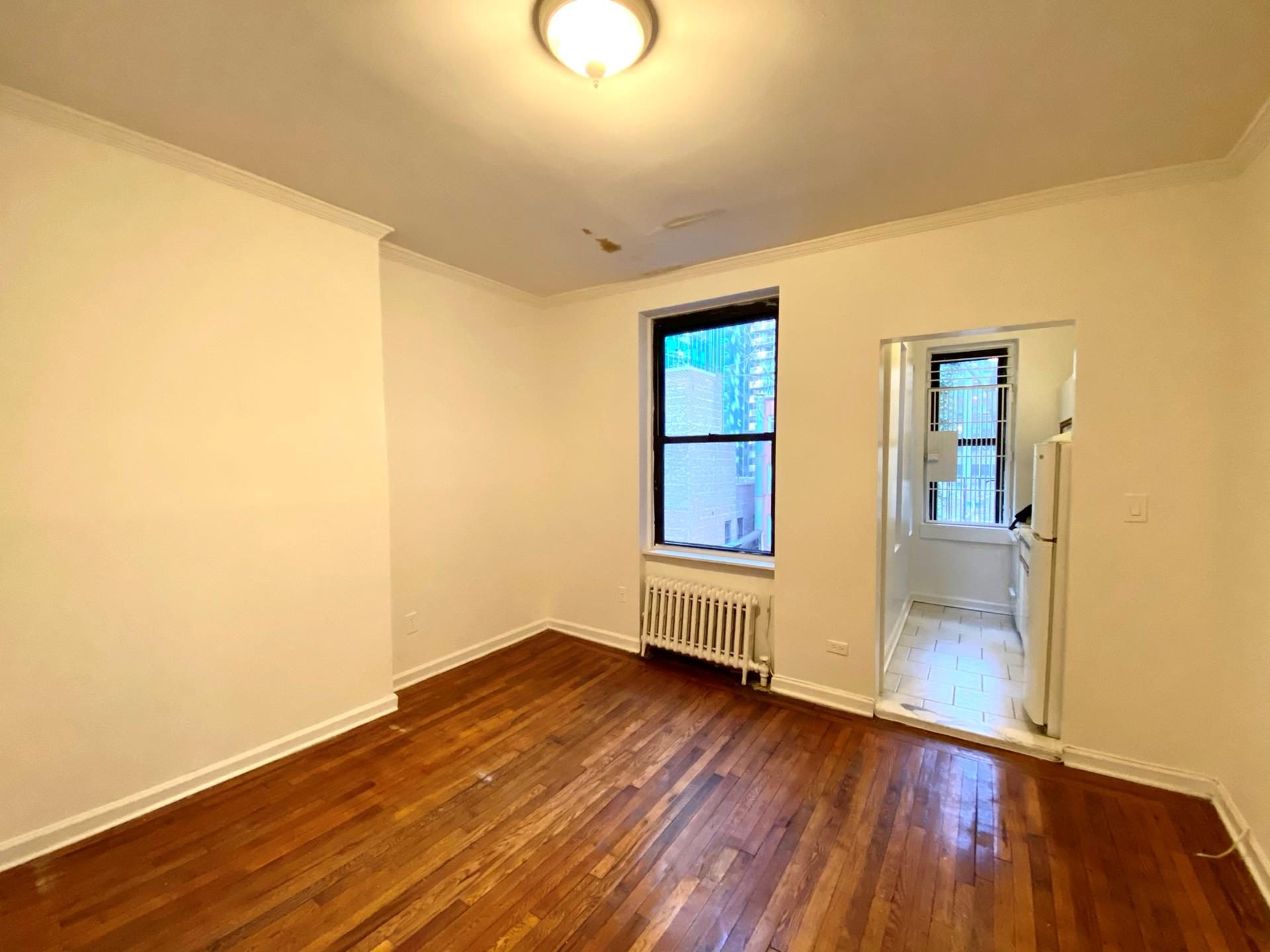 245 East 39th Street