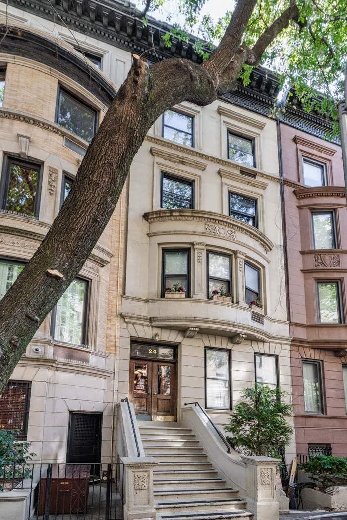 24 West 68th Street