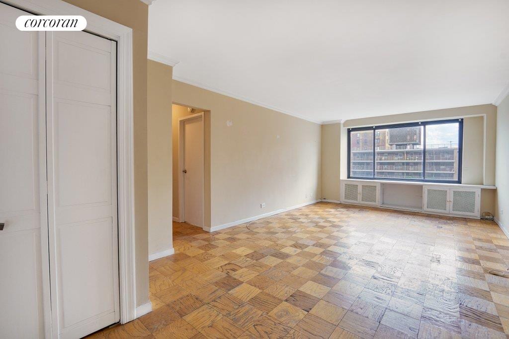 382 Central Park West