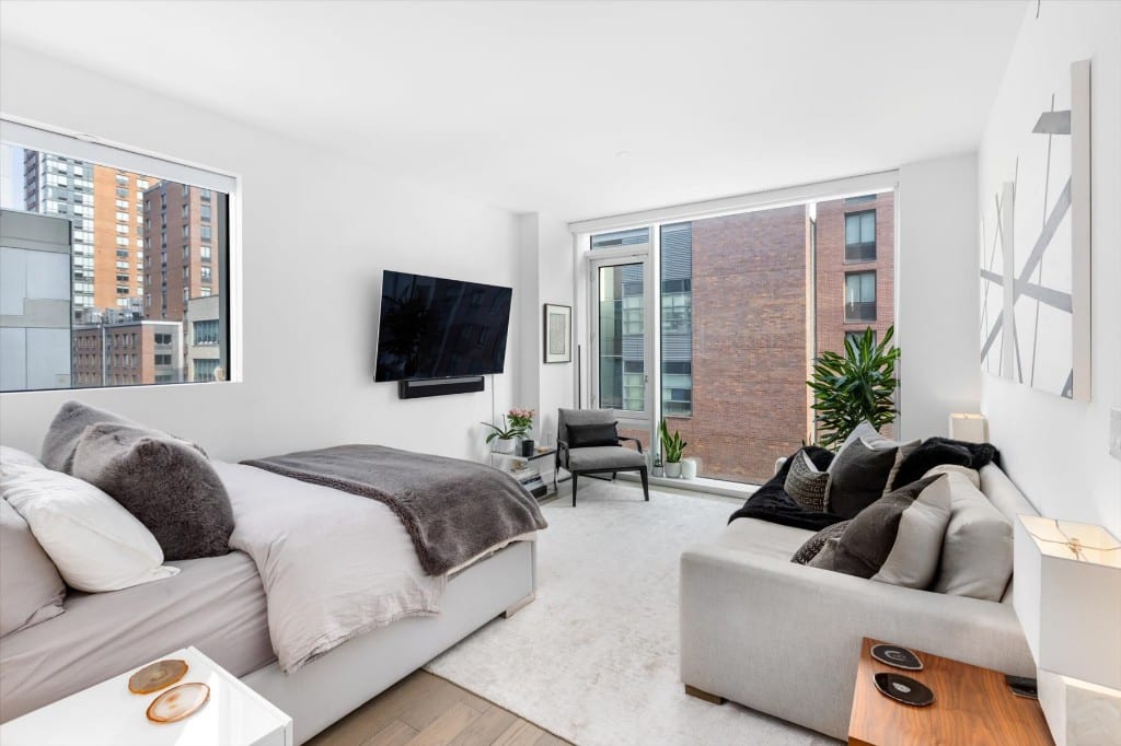 505 West 43rd Street