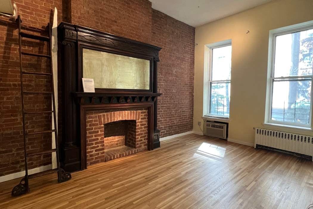 24 West 68th Street