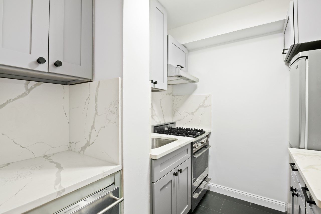 150 East 37th Street