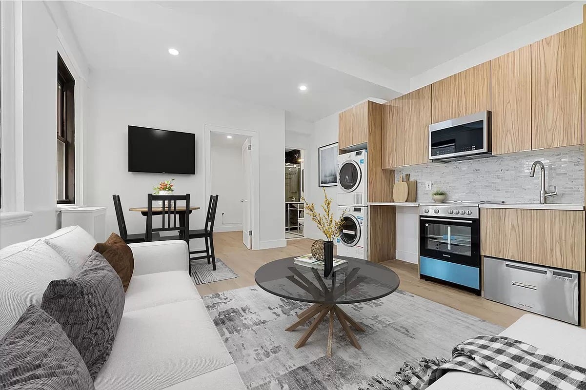 138 East 38th Street