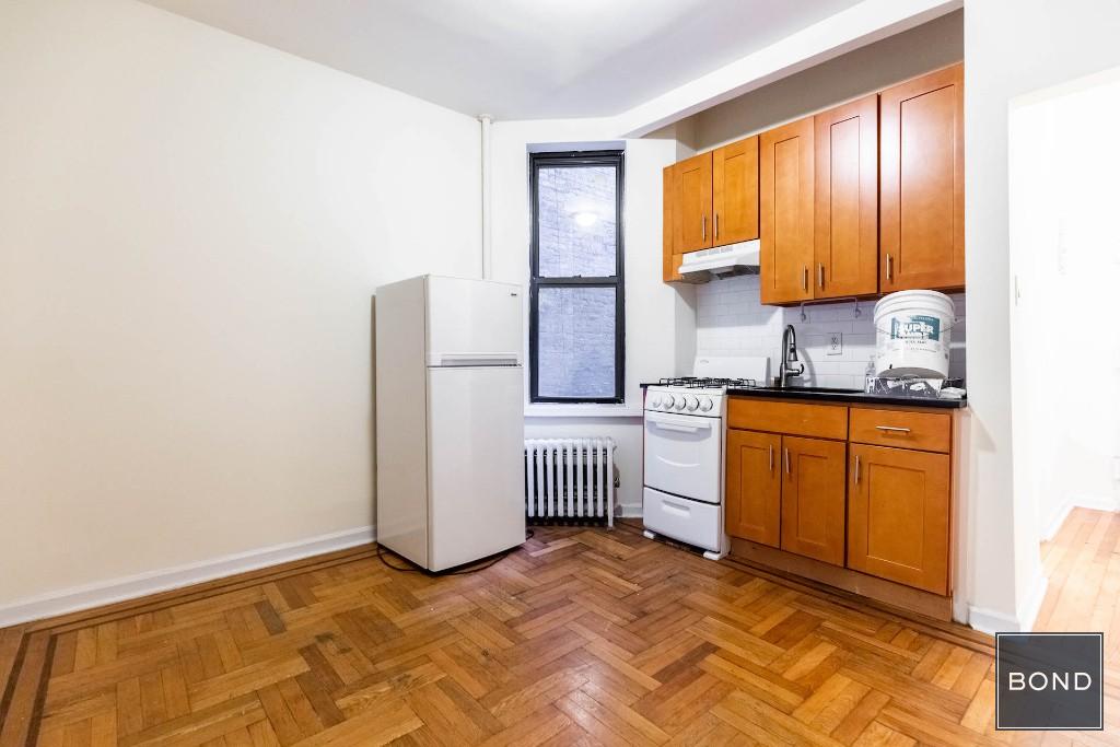 228 East 36th Street