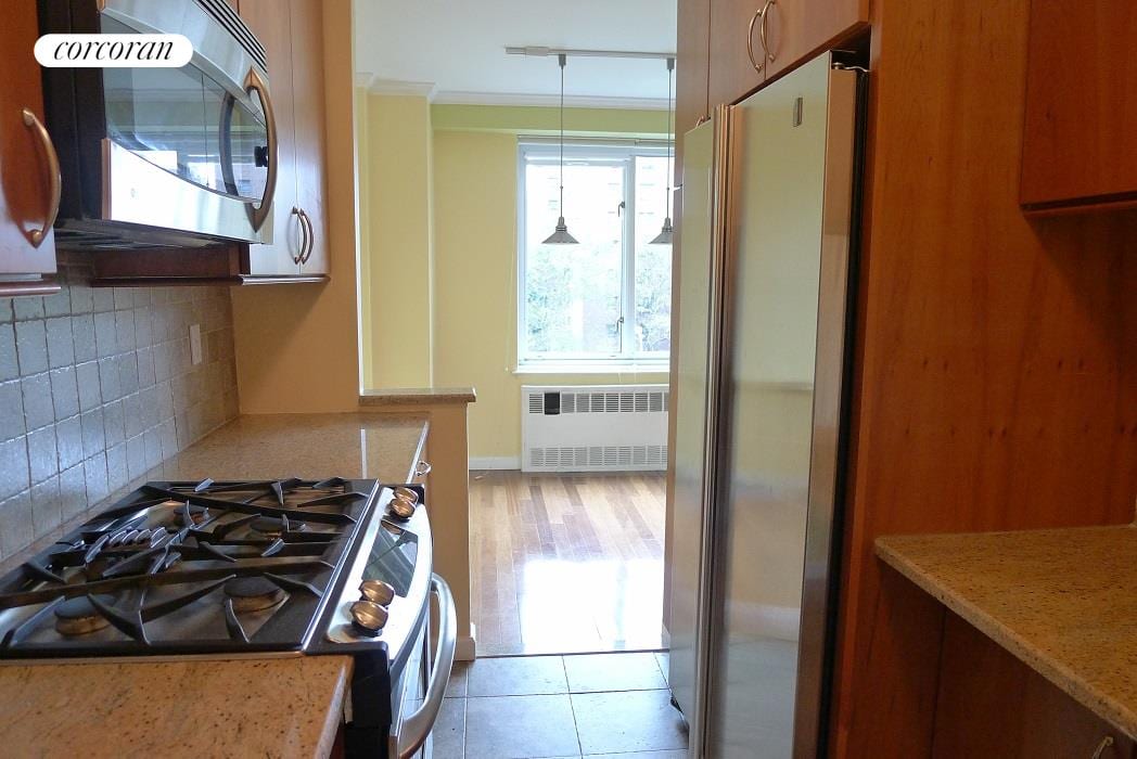 392 Central Park West