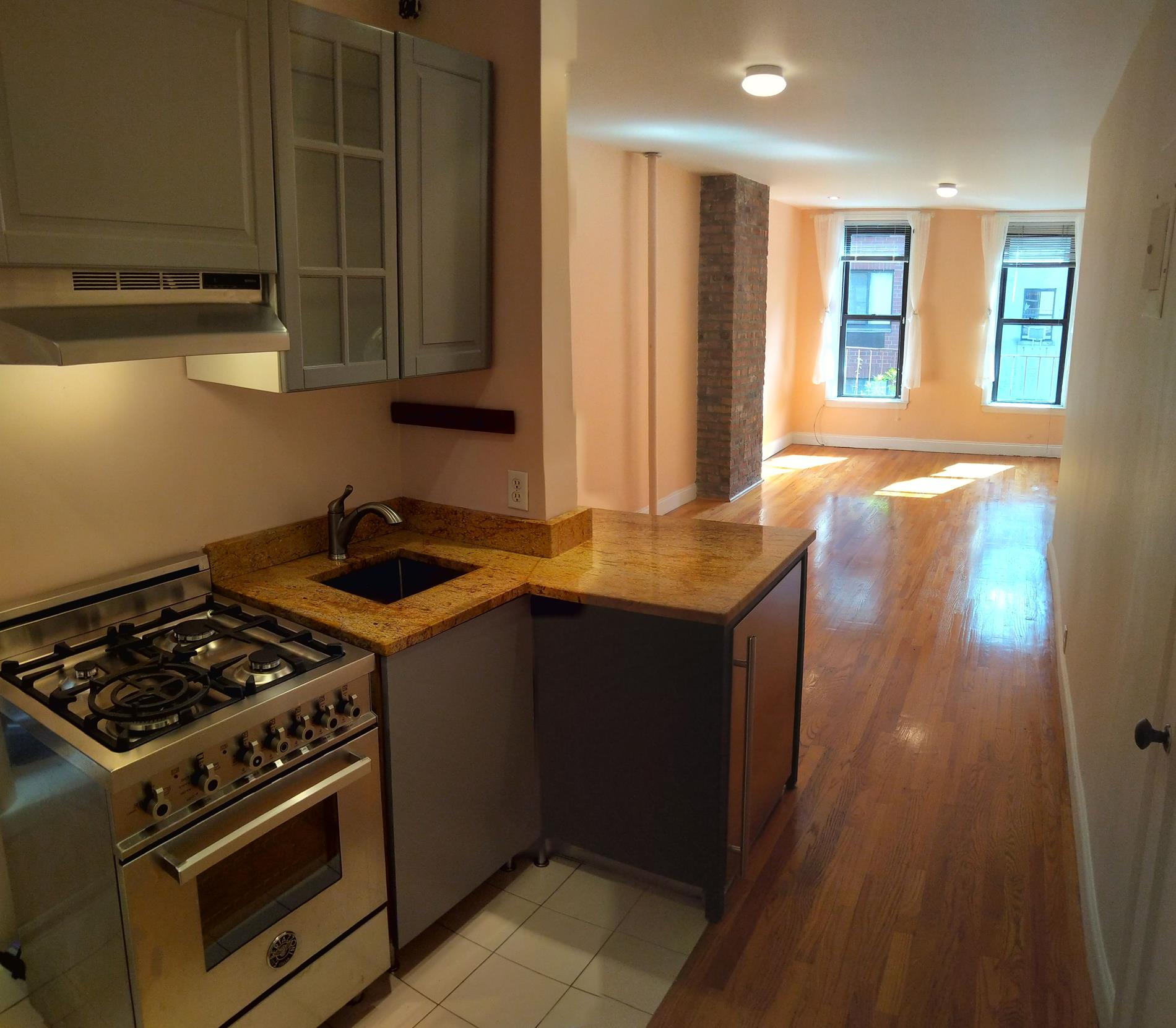 522 West 50th Street