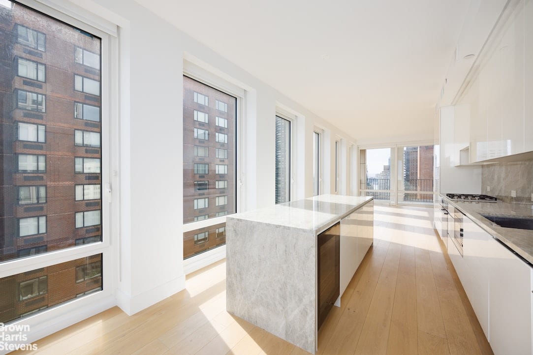 15 West 61st Street