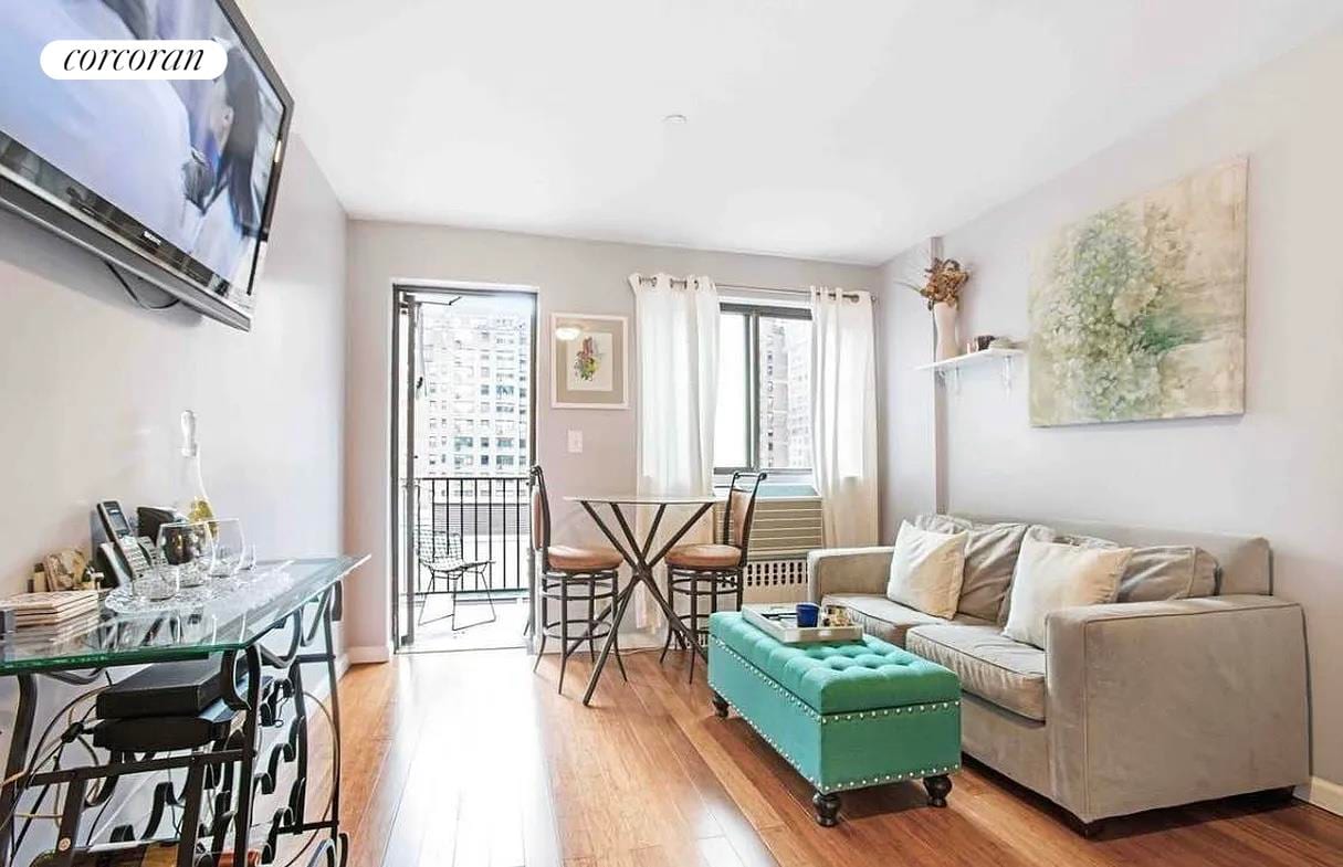 322 East 39th Street