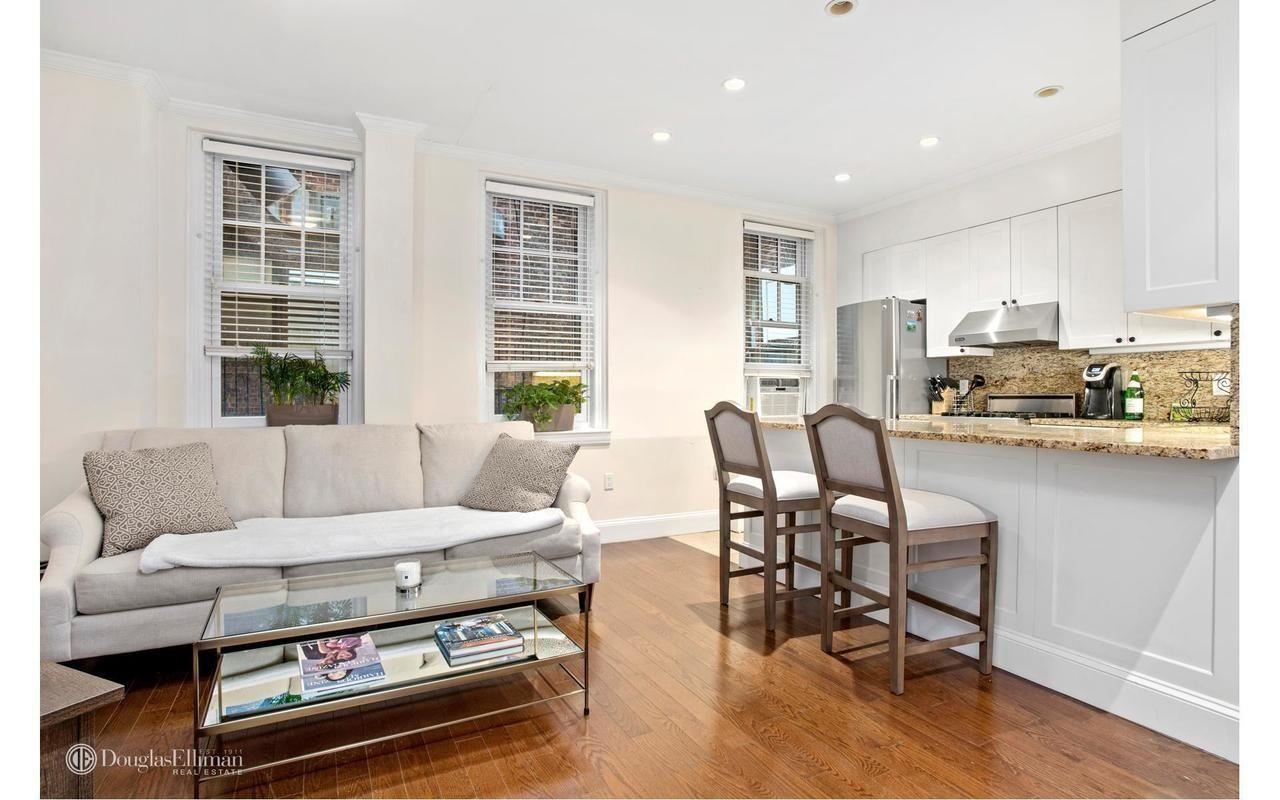 47 East 64th Street