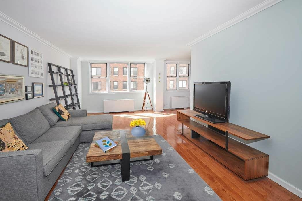 201 East 36th Street