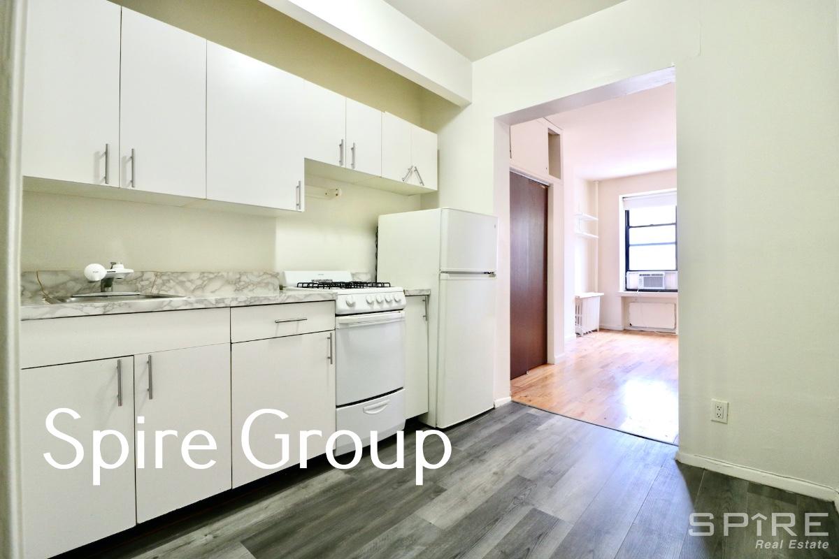 338 West 47th Street