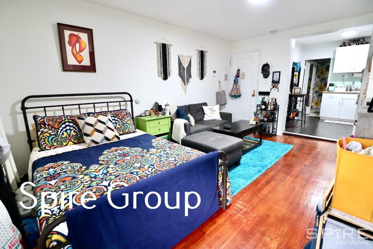 346 West 47th Street