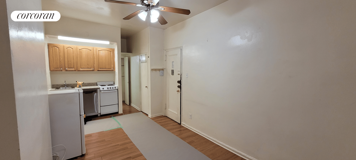 444 West 49th Street