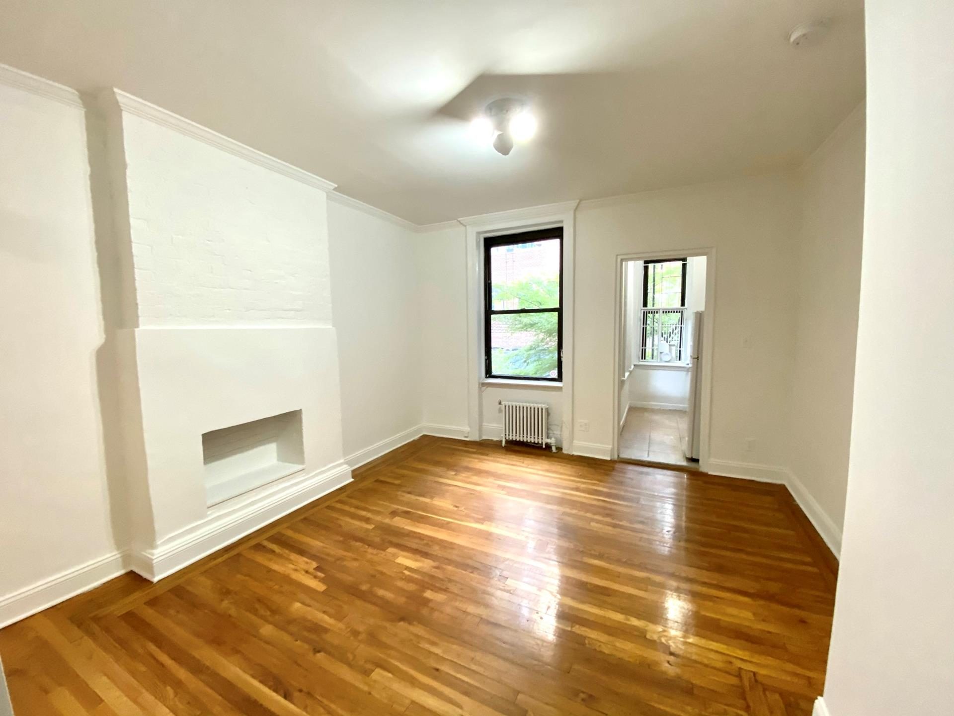 243 East 39th Street